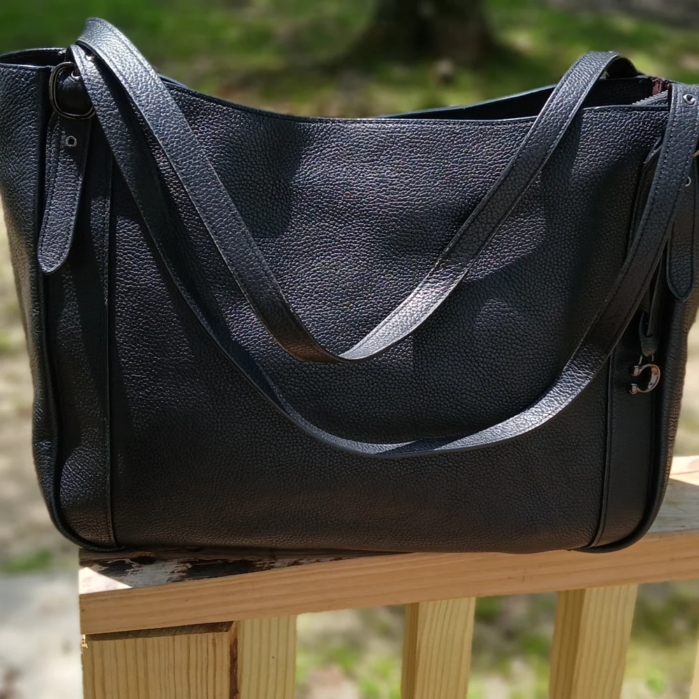 Coach Black Alana Tote - Picture 7 of 16